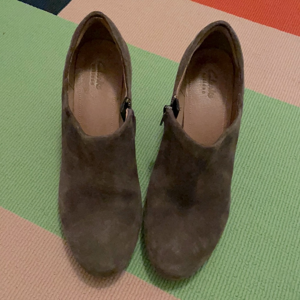 Clarks suede booties